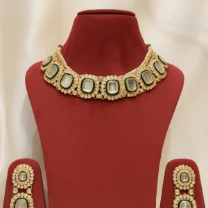EAGLE JEWELLERS - GREEN COLOUR KUNDAN CHOKER SET CH-K-015