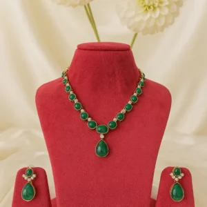 EAGLE JEWELLERS - SLEEK SHRINGAR KUNDAN NECKLACE SET NK-031