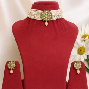 EAGLE JEWELLERS - GREEN COLOUR KUNDAN CHOKER SET CH-K-021