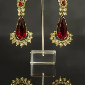 EAGLE JEWELLERS - REGAL RADIANCE MOSSAINITE EARRINGS ER-MOS-003