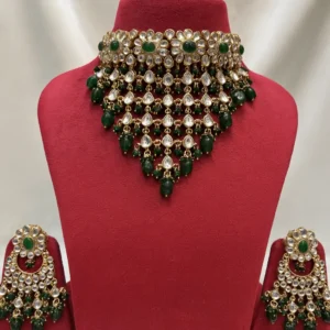 EAGLE JEWELLERS - GREEN COLOUR KUNDAN CHOKER SET CH-K-037