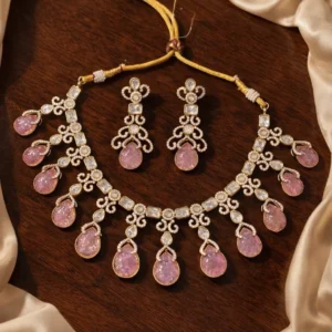 EAGLE JEWELLERS - VICTORIAN DELICATE NECKLACE SET NMOS-148